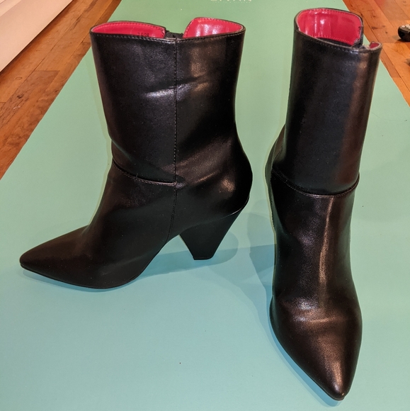 Black work boots - Picture 4 of 6